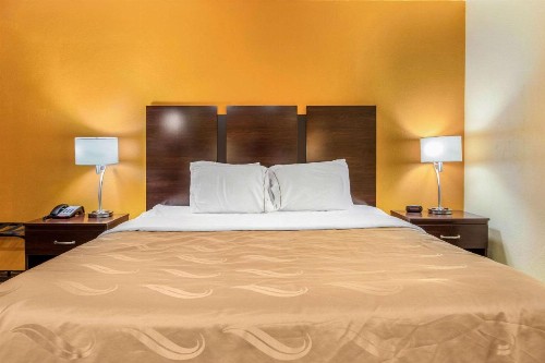Quality Inn Grand Rapids Near Downtown - image 24