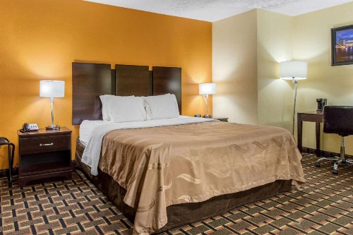 Quality Inn Grand Rapids Near Downtown - image 25