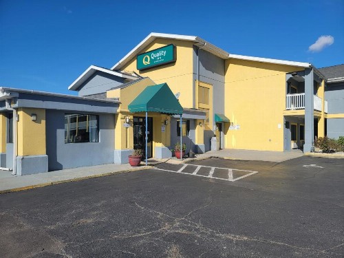Quality Inn Grand Rapids Near Downtown - image 32