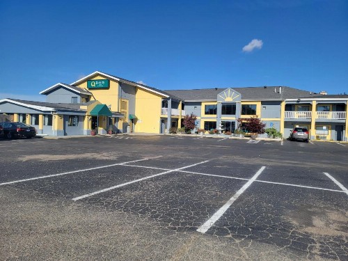 Quality Inn Grand Rapids Near Downtown - image 35