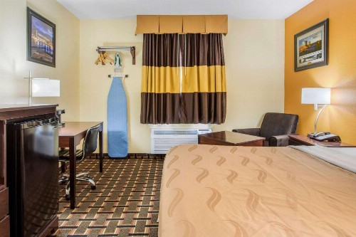 Quality Inn Grand Rapids Near Downtown - image 7
