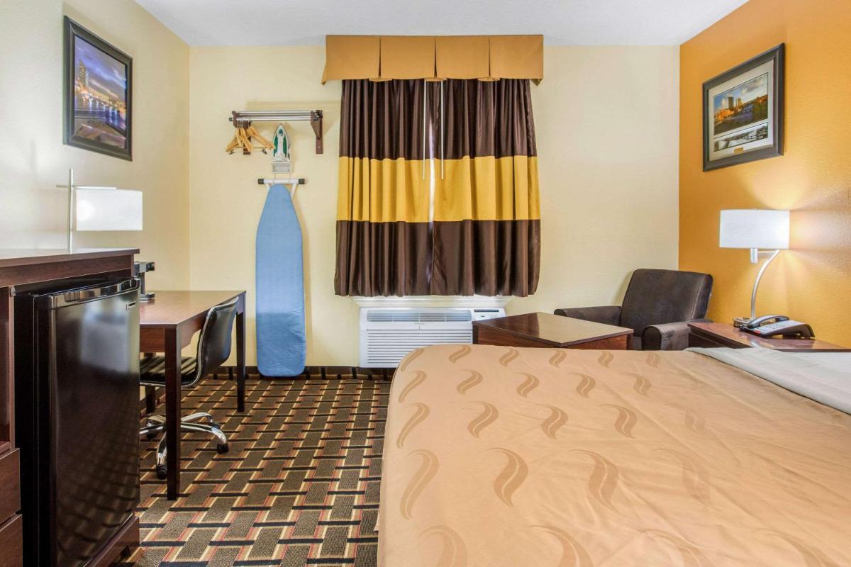 Quality Inn Grand Rapids Near Downtown - image 7