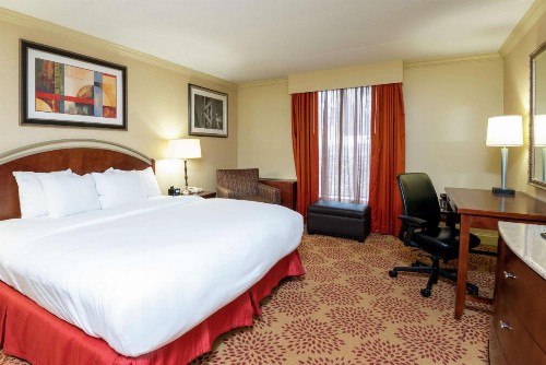 DoubleTree by Hilton Grand Rapids-Airport - image 21