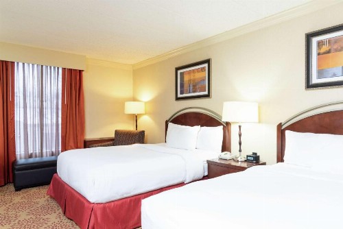 DoubleTree by Hilton Grand Rapids-Airport - image 31