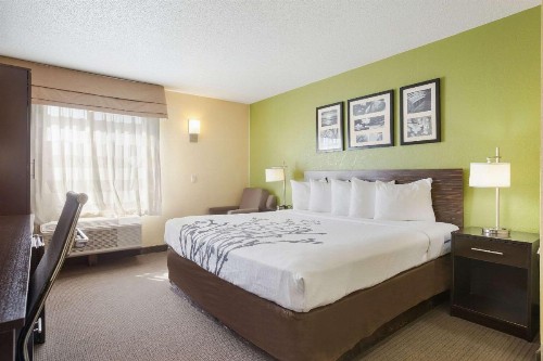 Sleep Inn & Suites - image 18
