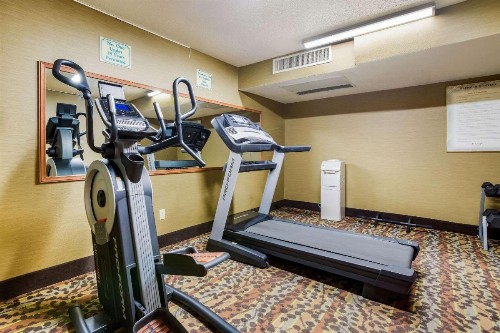 Sleep Inn & Suites - image 31