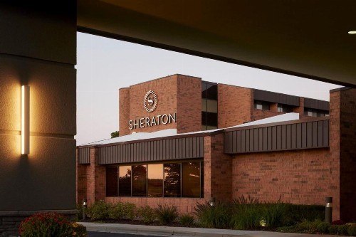 Plaza Grand Rapids Airport Hotel & Conference Center - image 38