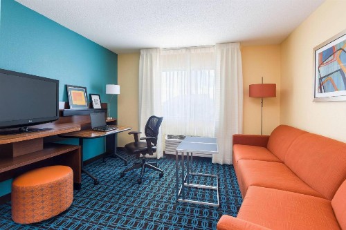 Fairfield Inn & Suites Grand Rapids - image 10