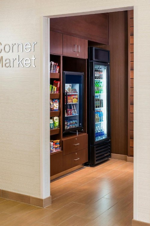 Fairfield Inn & Suites Grand Rapids - image 15