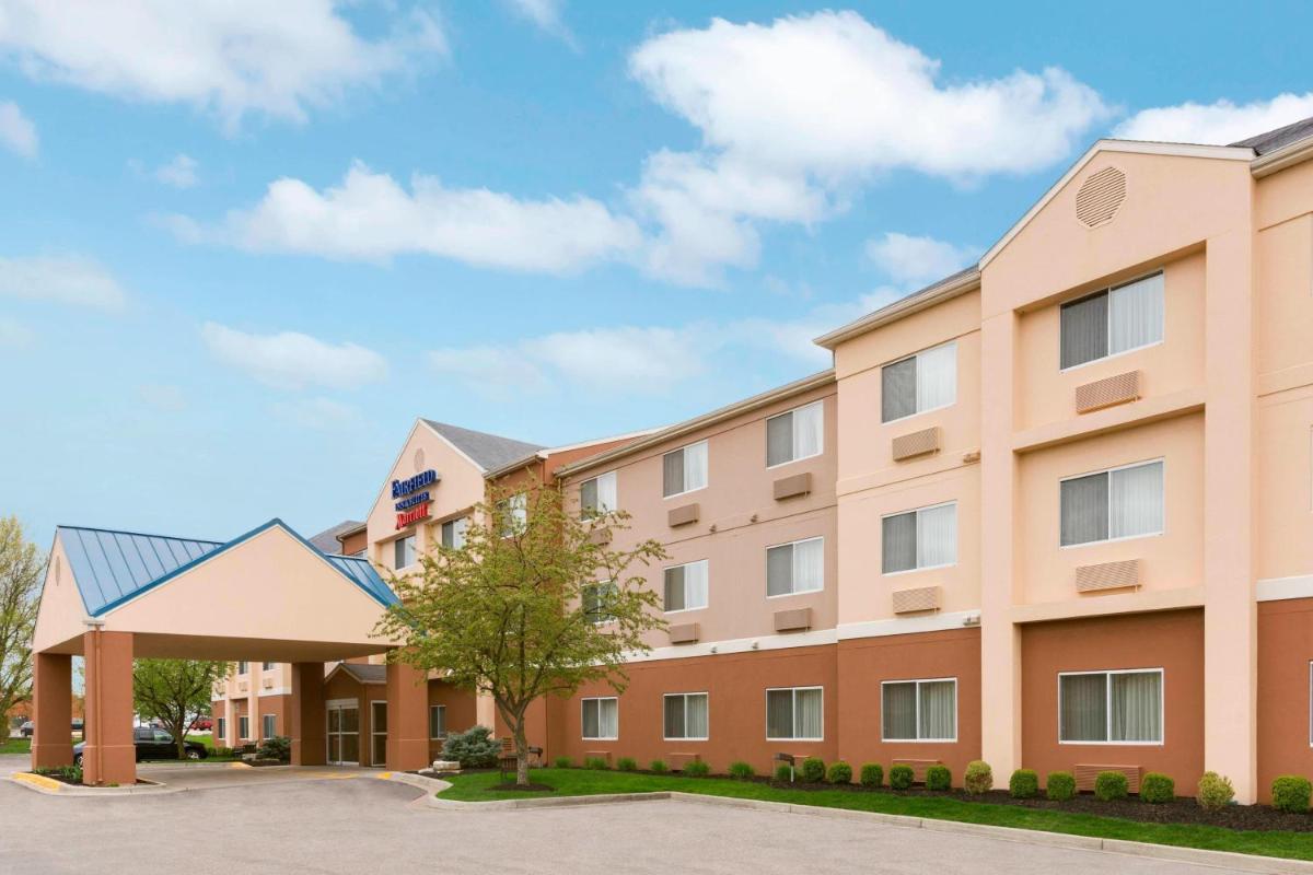 Fairfield Inn & Suites Grand Rapids - image 2