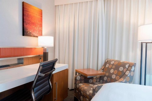 Delta Hotels by Marriott Grand Rapids Airport - image 9