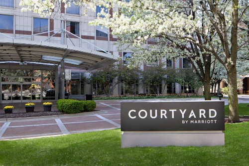 Courtyard Grand Rapids Downtown - image 6