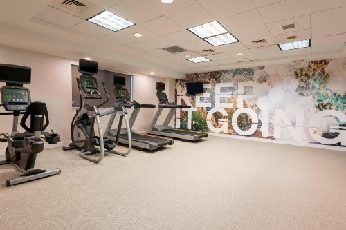 SpringHill Suites Grand Rapids North - image 21