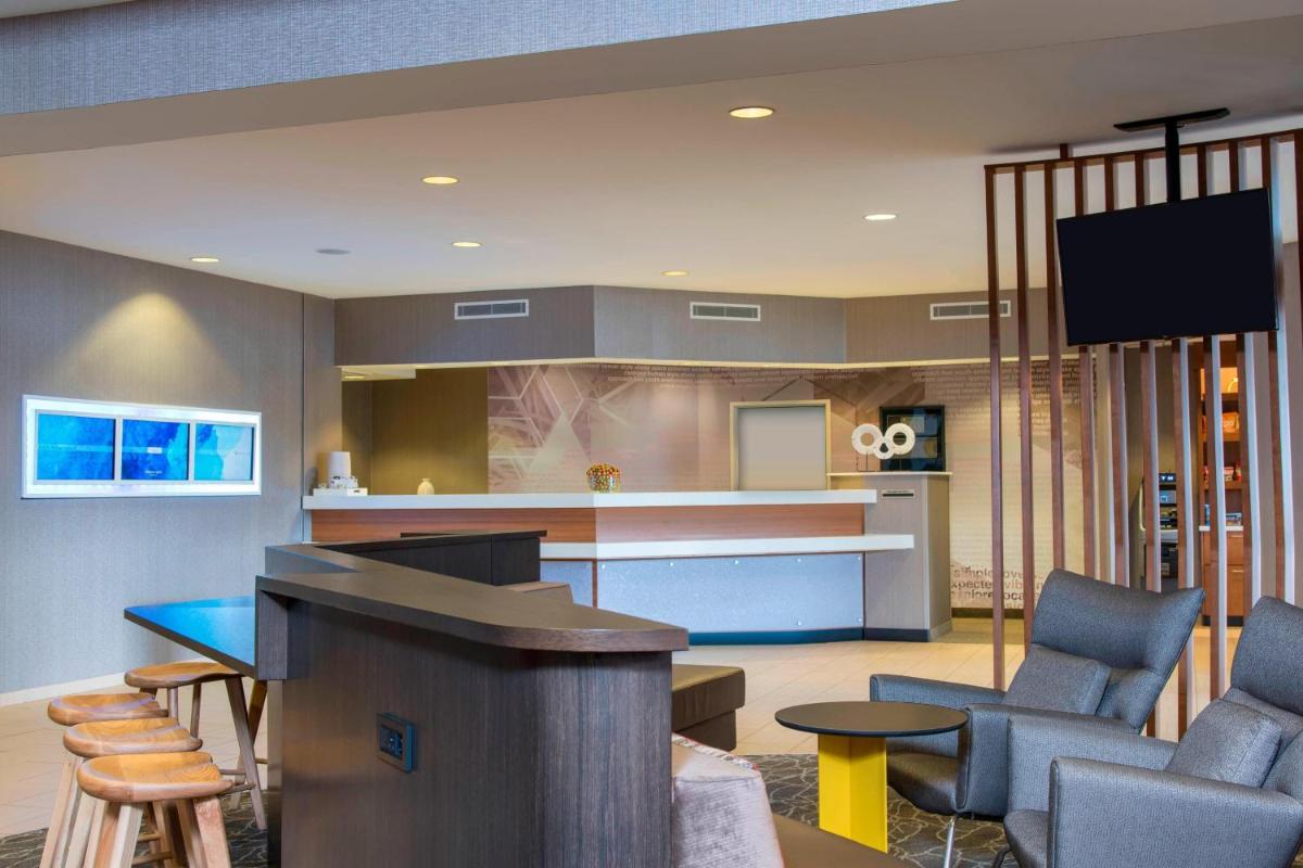 SpringHill Suites Grand Rapids North - image 7