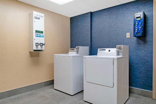 Best Western Executive Inn & Suites - image 21