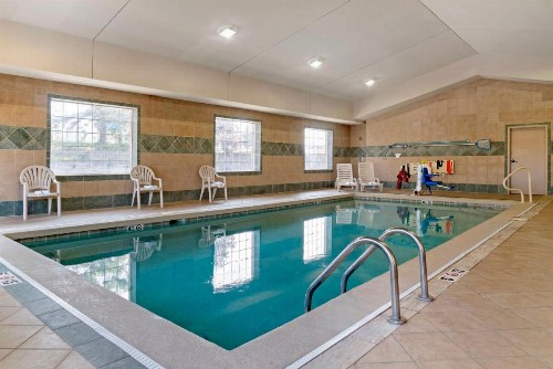 Best Western Executive Inn & Suites - image 34