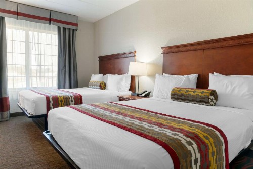 Best Western Executive Inn & Suites - image 5
