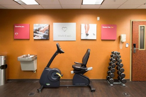 Comfort Suites Grand Rapids South - image 32