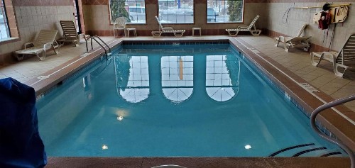 Comfort Suites Grand Rapids South - image 45