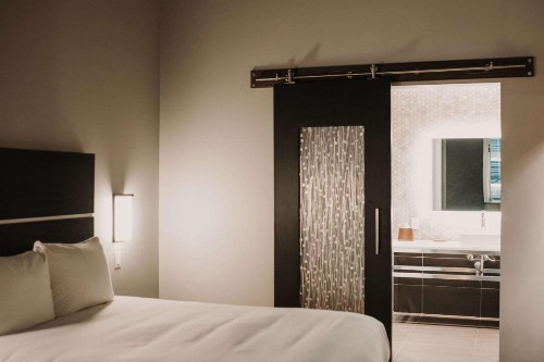 CityFlatsHotel Grand Rapids - image 16