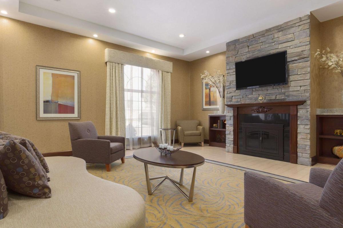 Wyndham Garden Grand Rapids Airport - image 3