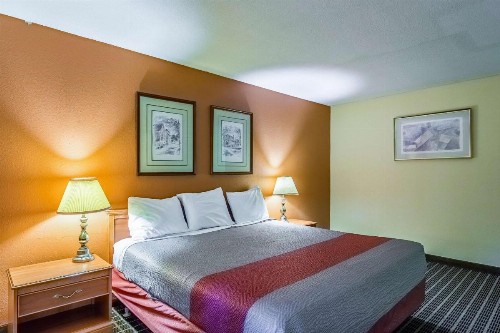 Motel 6-Grand Rapids MI - Northeast - image 23