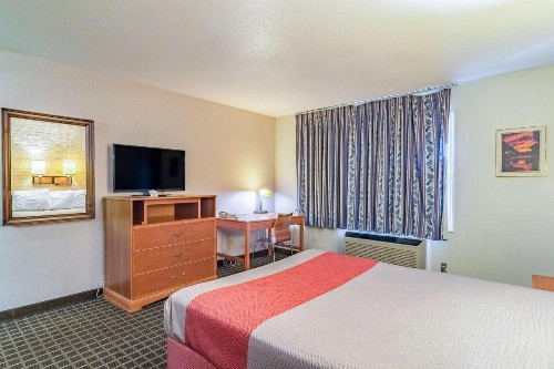 Motel 6-Grand Rapids MI - Northeast - image 26