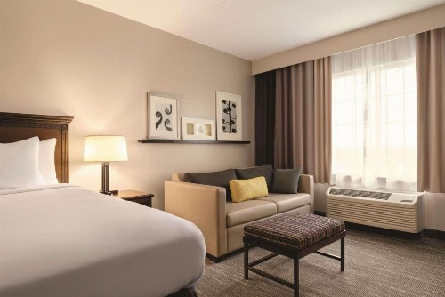 Country Inn & Suites by Radisson Grand Rapids East MI - image 8