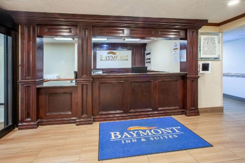 Baymont by Wyndham Grand Rapids Airport - image 27