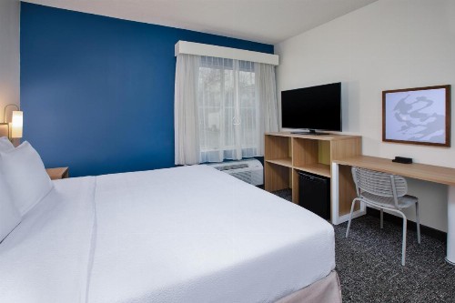 Baymont by Wyndham Grand Rapids N/Walker - image 13