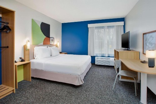 Baymont by Wyndham Grand Rapids N/Walker - image 6