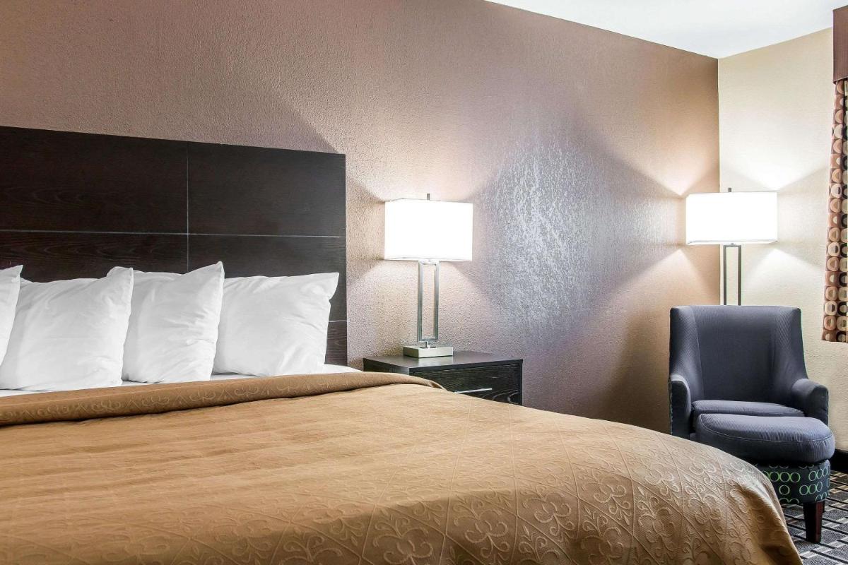 Quality Inn Grand Rapids South-Byron Center - image 6