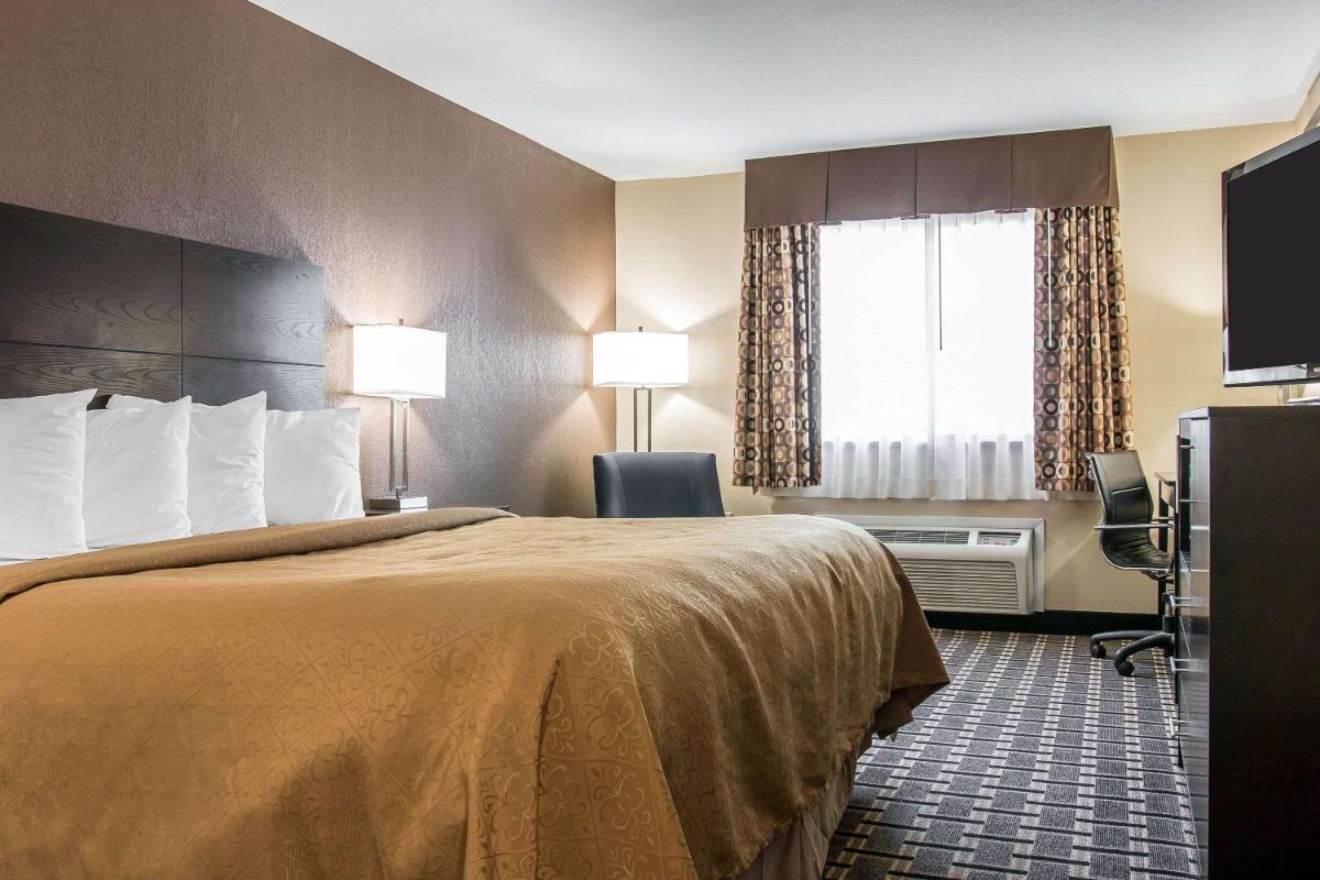 Quality Inn Grand Rapids South-Byron Center - image 7