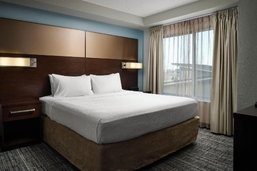 Residence Inn by Marriott Grand Rapids Airport - image 10