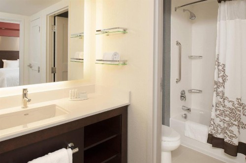 Residence Inn by Marriott Grand Rapids Airport - image 17