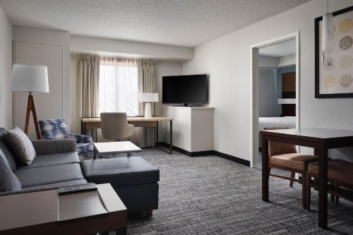 Residence Inn by Marriott Grand Rapids Airport - image 6