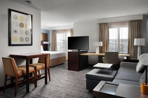 Residence Inn by Marriott Grand Rapids Airport - image 7