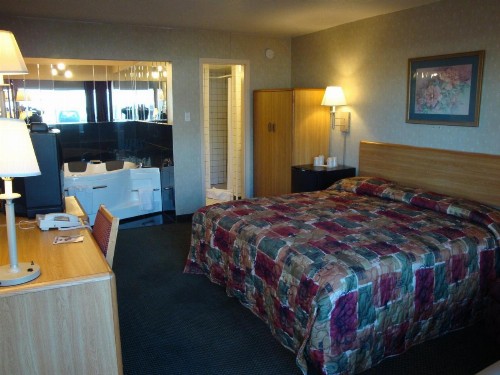 Grand Rapids Inn - image 3