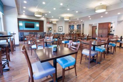Hotel in Grand Rapids Michigan