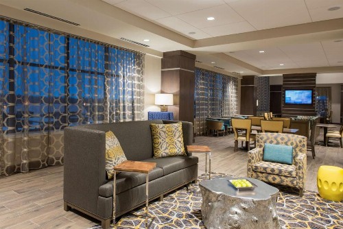 Hampton Inn & Suites Grand Rapids Downtown - image 11