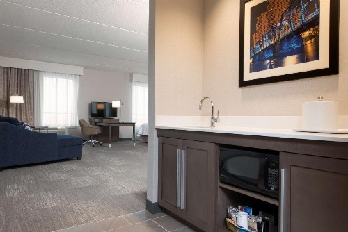 Hampton Inn & Suites Grand Rapids Downtown - image 19