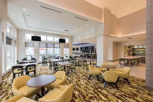 Hilton Garden Inn Grand Rapids East - image 19