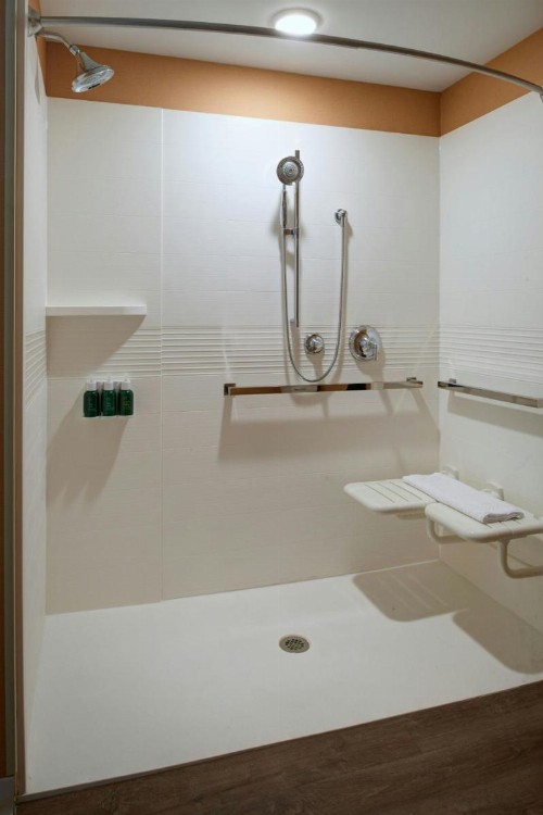TownePlace Suites by Marriott Grand Rapids Airport - image 16