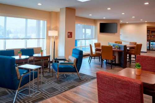 TownePlace Suites by Marriott Grand Rapids Airport - image 20