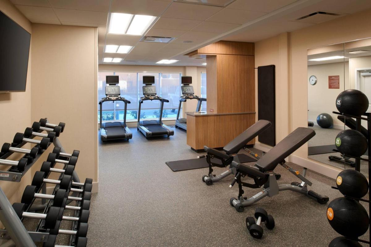 TownePlace Suites by Marriott Grand Rapids Airport - image 6