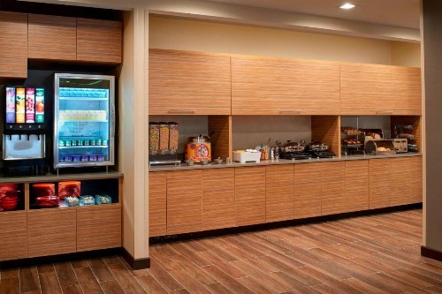 TownePlace Suites by Marriott Grand Rapids Airport - image 9