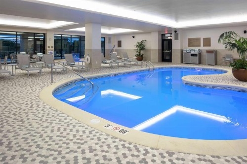 Embassy Suites By Hilton Grand Rapids Downtown - image 23