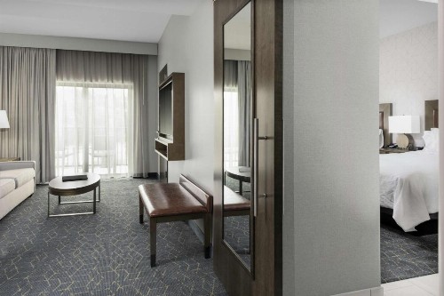 Embassy Suites By Hilton Grand Rapids Downtown - image 25