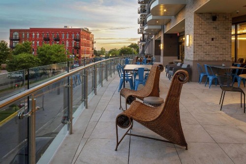 Embassy Suites By Hilton Grand Rapids Downtown - image 30