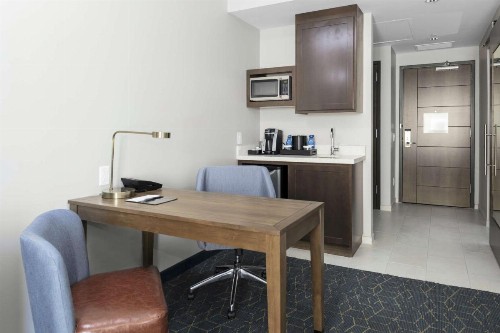 Embassy Suites By Hilton Grand Rapids Downtown - image 31